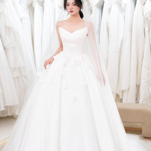 VÁY CƯỚI LUXURY L08