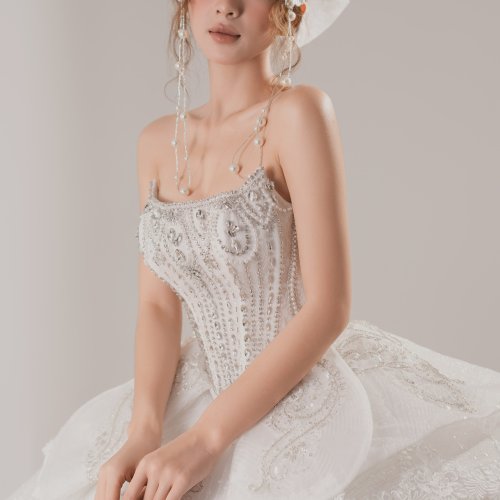 VÁY CƯỚI SIGNATURE S04